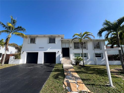 19901 Sw 81st Ct, Cutler Bay, FL, 33189-2126 | Card Image