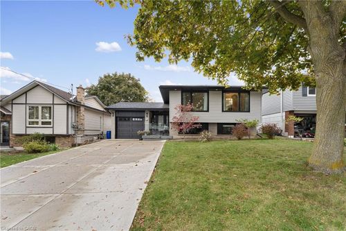168 Hanover Pl, Hamilton, ON, L8K5X6 | Card Image
