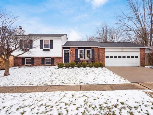 3691 Cannongate Dr, Columbus, OH, 43228-9691 | Card Image