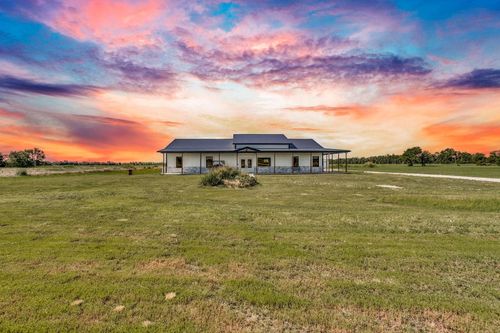 887 E 136th Ave N, Peck, KS, 67120-8004 | Card Image