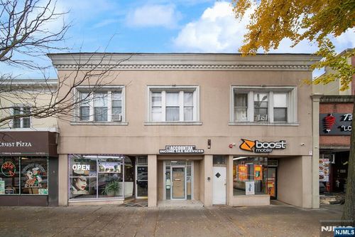 50-48-50 E Palisade Ave, Englewood, NJ, 07631-2902 | Card Image