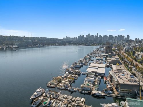 14-2040 Westlake Ave N, Seattle, WA, 98109-2765 | Card Image