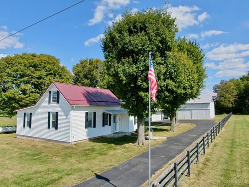 1529 Hildebrant Rd, New Vienna, OH, 45159-9591 | Card Image