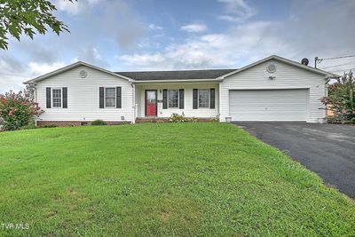 419 Austin Circle, House other with 3 bedrooms, 2 bathrooms and null parking in Rogersville TN | Image 2