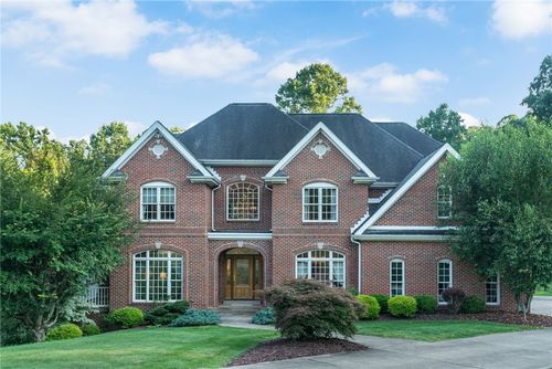 3424 Lashan Dr, Murrysville, PA, 15668-9480 | Card Image