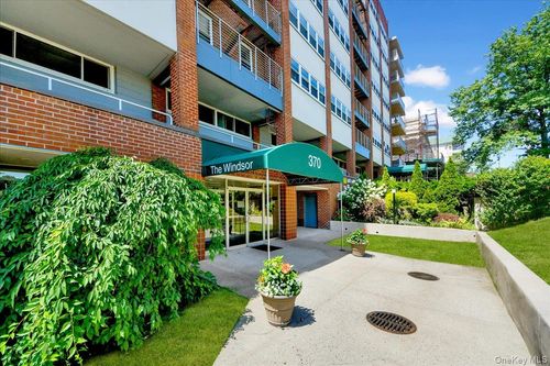 3m-370 Westchester Ave, Port Chester, NY, 10573-3607 | Card Image