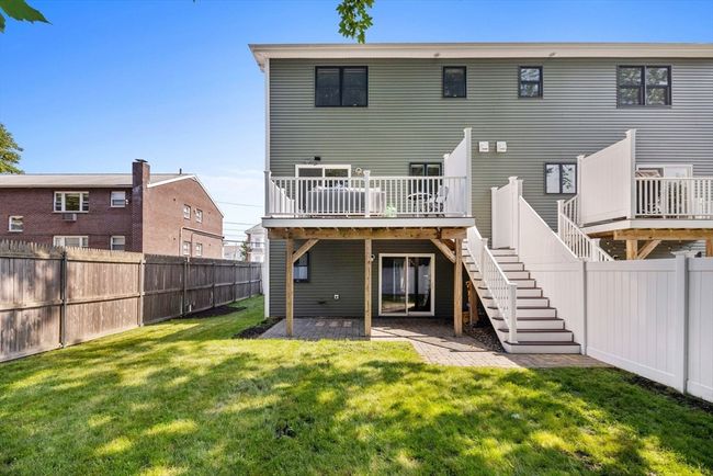 1 - 125 Ash St, Condo with 4 bedrooms, 4 bathrooms and 2 parking in Waltham MA | Image 37