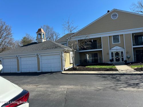 39-810 Washburn Ave, Louisville, KY, 40222-6794 | Card Image