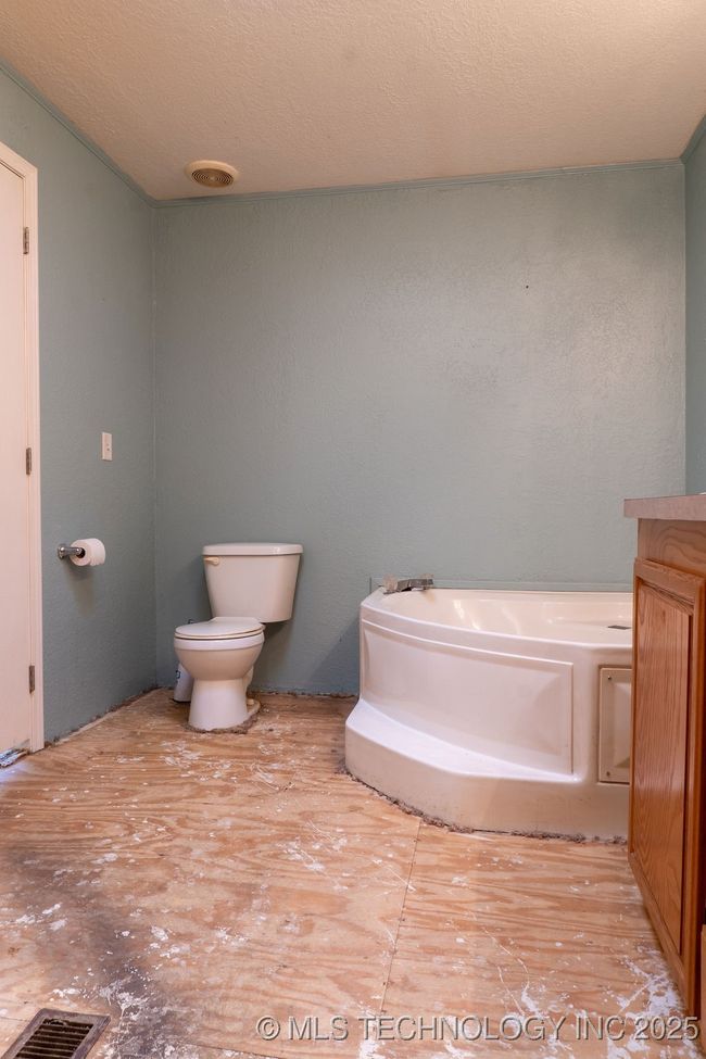 1575 Maple St, House other with 3 bedrooms, 2 bathrooms and null parking in Grant OK | Image 22