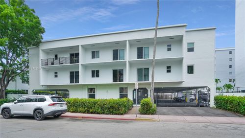 apt-304-1033 Lenox Ave, Miami Beach, FL, 33139-4865 | Card Image