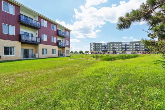 APT-305 - 4910 Innovation Dr, Condo with 2 bedrooms, 2 bathrooms and null parking in Deforest WI | Image 37