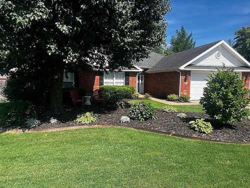 409 Bluff Dr, Lowell, AR, 72745-9115 | Card Image
