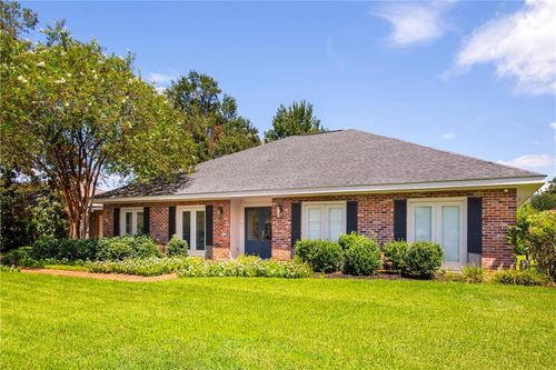 4703 Warwick Blvd, Alexandria, LA, 71303-2610 | Card Image