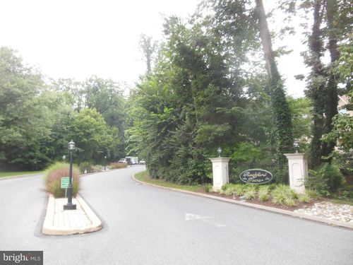 g25-7 Rockford Road, WILMINGTON, DE, 19806 | Card Image