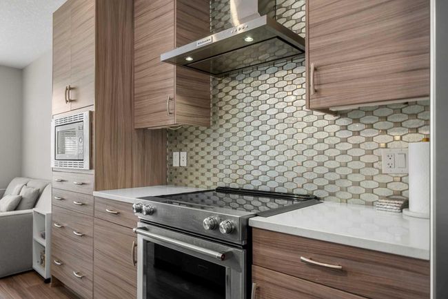 112 - 133 23 Ave Ne, Townhouse with 2 bedrooms, 4 bathrooms and 2 parking in Calgary AB | Image 5