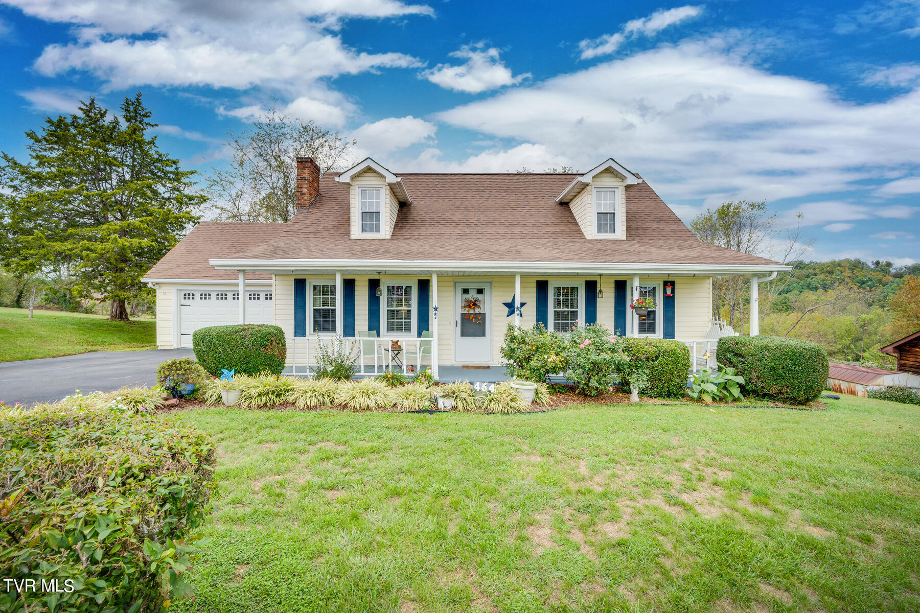 Mountain View Rd, Bluff City, TN 37618