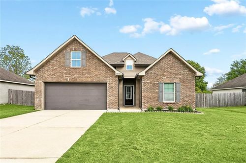 28461 Mollys Pl, Ponchatoula, LA, 70454-8466 | Card Image