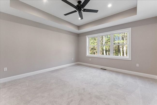 6 - 6 Nicols Way, Condo with 2 bedrooms, 2 bathrooms and 2 parking in Easthampton MA | Image 11