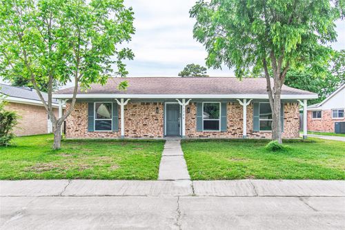11726 N Willow Cir, Houston, TX, 77071-3310 | Card Image