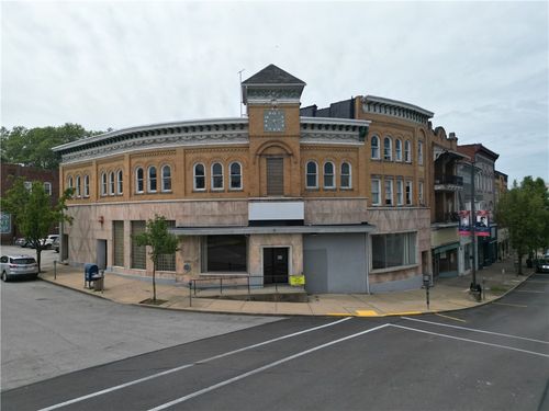 152 Grant Ave, Vandergrift, PA, 15690-1212 | Card Image