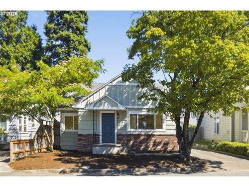 8339 Se Bush St, Portland, OR, 97266-2926 | Card Image