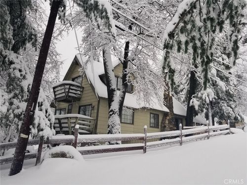 22656 Seeley Dr, Crestline, CA, 92325-9320 | Card Image