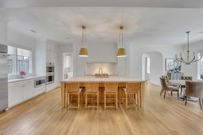 6819 Park Ln, House other with 6 bedrooms, 6 bathrooms and null parking in Dallas TX | Image 11