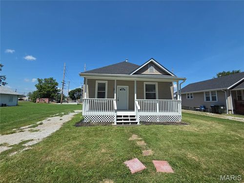617 N 2nd St, Dupo, IL, 62239-1134 | Card Image