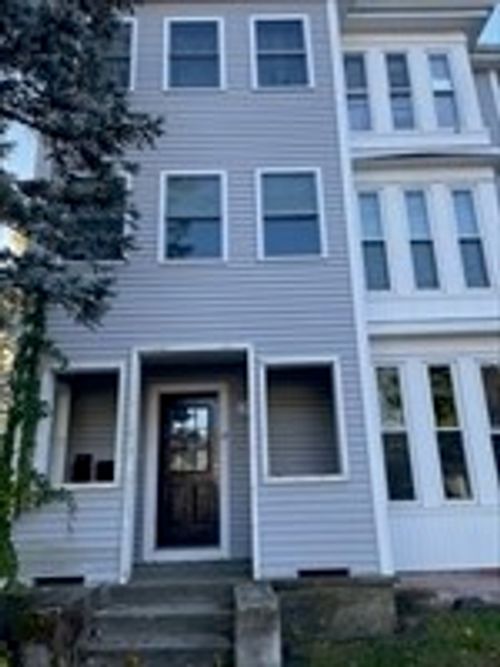 15 Otto St, Brockton, MA, 02302-4258 | Card Image