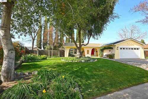 319 319 Pearl Dr, Livermore, CA, 94550 | Card Image