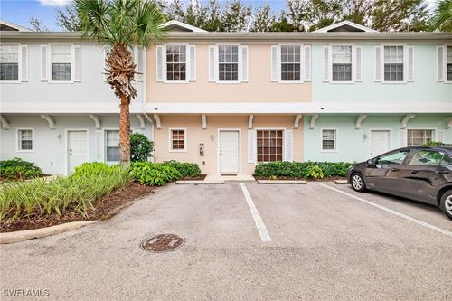 apt-2-3258 Tamara Dr, NAPLES, FL, 34109-3867 | Card Image