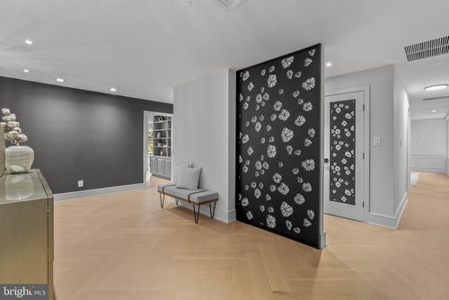 apt-2f-101 Cheswold Ln, Haverford, PA, 19041-1866 | Card Image