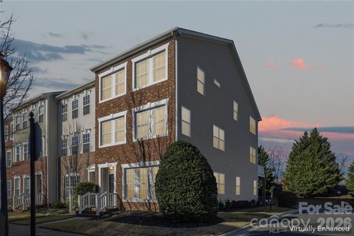 9552 Kings Parade Blvd, Charlotte, NC, 28273-5869 | Card Image