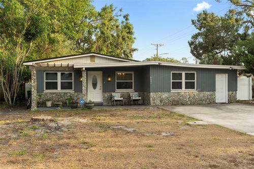8001 N Ola Ave, TAMPA, FL, 33604-3901 | Card Image