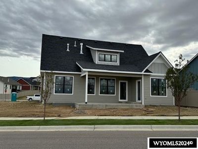 5401 Dolomite Circle, House other with 6 bedrooms, 3 bathrooms and null parking in Casper WY | Image 2