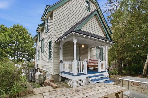 3622 Barrington St, Halifax, NS, B3K2Y2 | Card Image
