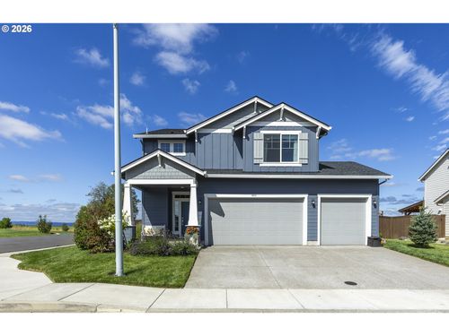 1451 Gladiola Dr, Junction City, OR, 97448-8368 | Card Image