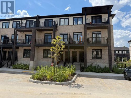 52 Thatcher Drive, Guelph (Kortright East), ON, N1L0R8 | Card Image