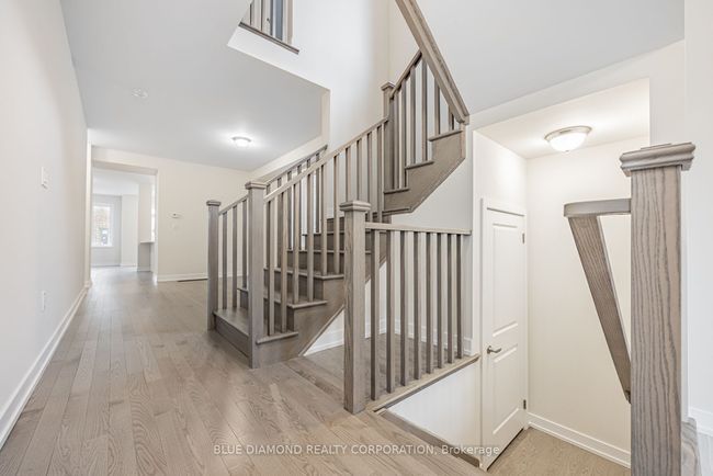 609 Fullum Landing, House other with 4 bedrooms, 3 bathrooms and 1 parking in Milton ON | Image 4