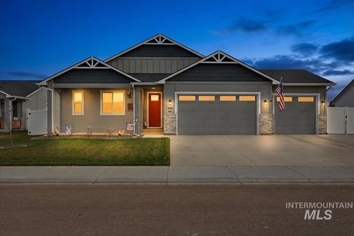 444 Blacksmith Ave, Fruitland, ID, 83619-2627 | Card Image