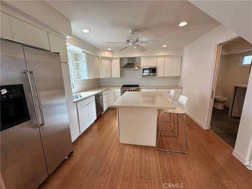 c-36 Pacific View Ave, Huntington Beach, CA, 92648 | Card Image