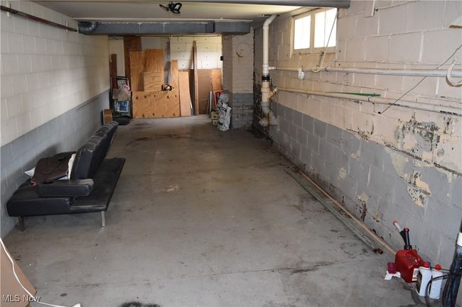 200 W 40 Th St, House other with 3 bedrooms, 2 bathrooms and null parking in Shadyside OH | Image 15