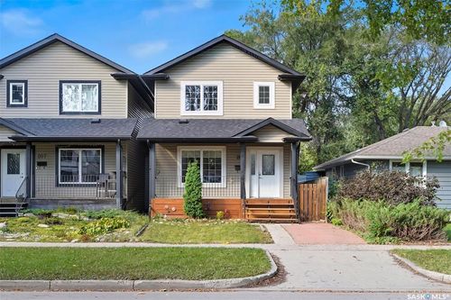 205 Taylor St W, Saskatoon, SK, S7M0C4 | Card Image