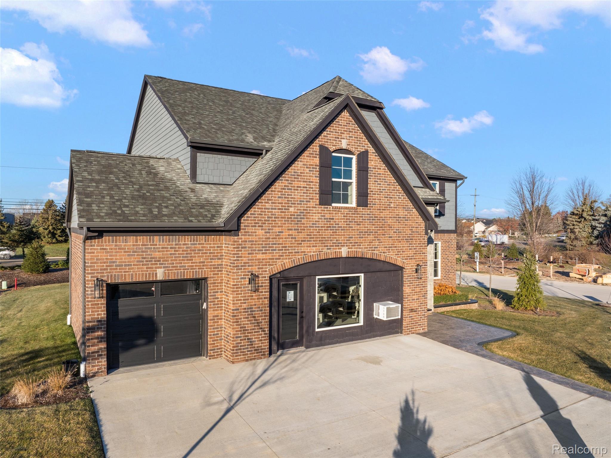 Residential in Sterling Heights 3