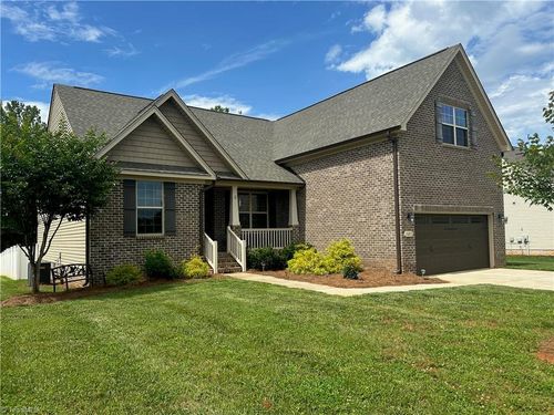 107 Saddlebrook Dr, Advance, NC, 27006-8410 | Card Image