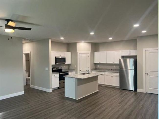 5232 - 5230-5232 N Cypress St, Home with 0 bedrooms, 0 bathrooms and 12 parking in Bel Aire KS | Image 4