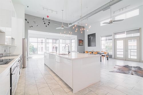 apt-4102-1901 Post Oak Blvd, Houston, TX, 77056-3944 | Card Image