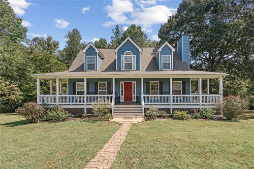 9700 S Helton Rd, winston, GA, 30187-1110 | Card Image