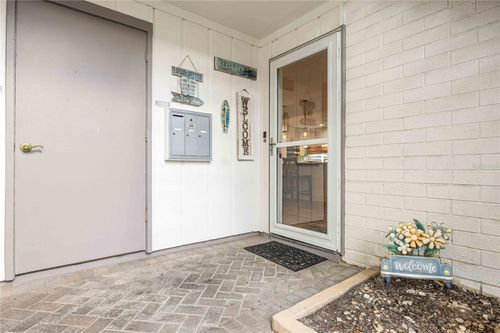 112d-1166 W Peppertree Dr, SARASOTA, FL, 34242-3244 | Card Image