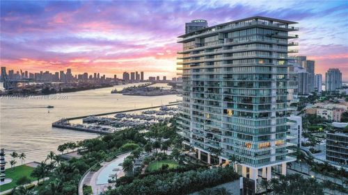 apt-502-800 S Pointe Dr, Miami Beach, FL, 33139-7164 | Card Image